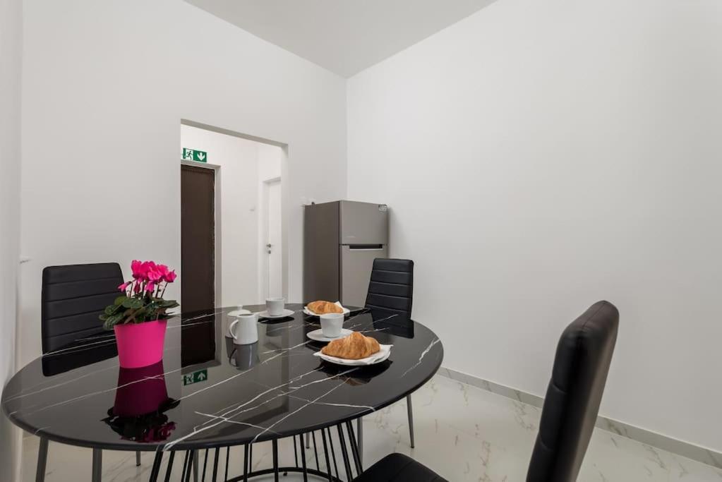 Apartman Jasmina 2 Rijeka Bagian luar foto