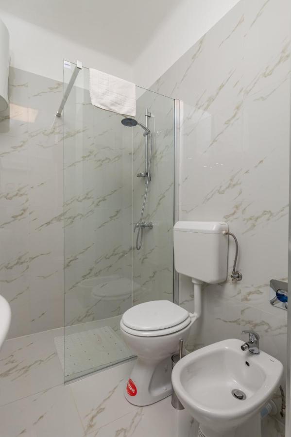 Apartman Jasmina 2 Rijeka Bagian luar foto